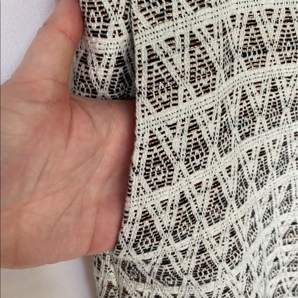 Loft Pattern Textured Riviera Shorts - Picture 3 of 4